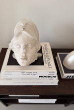 Lade das Bild in den Galerie-Viewer, Plaster Sculpture Athena