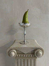 Lade das Bild in den Galerie-Viewer, Antique Silver Pedestal Bowl