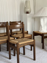 Lade das Bild in den Galerie-Viewer, Italian Oak Rush Chair