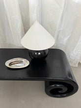 Lade das Bild in den Galerie-Viewer, Volute Wabi Sabi Vintage Coffee Table