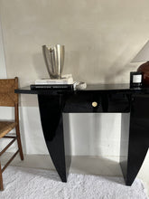 Lade das Bild in den Galerie-Viewer, Silver Art Deco Vase