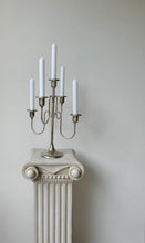Lade das Bild in den Galerie-Viewer, Classic Silver Candleholder