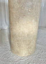 Lade das Bild in den Galerie-Viewer, Round Column Travertine Table