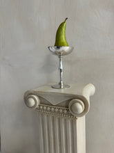 Lade das Bild in den Galerie-Viewer, Antique Silver Pedestal Bowl