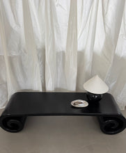 Lade das Bild in den Galerie-Viewer, Volute Wabi Sabi Vintage Coffee Table