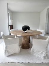 Lade das Bild in den Galerie-Viewer, Round Column Travertine Dining Table