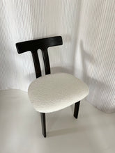 Lade das Bild in den Galerie-Viewer, Ole Wanscher Wooden T-Cair