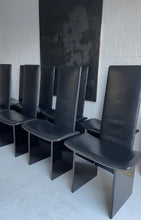 Lade das Bild in den Galerie-Viewer, Postmodern Kazuhide Takahama Chairs