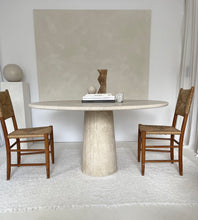 Lade das Bild in den Galerie-Viewer, Round Column Travertine Dining Table