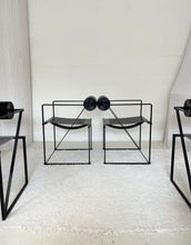 Lade das Bild in den Galerie-Viewer, Postmodern Mario Botta Seconda Chair