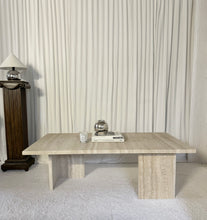 Lade das Bild in den Galerie-Viewer, Travertine Coffee Table
