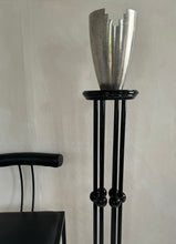 Lade das Bild in den Galerie-Viewer, Black Lacquer Art Deco Pedestal
