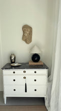 Lade das Bild in den Galerie-Viewer, Male Torso Wall Relief
