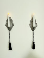 Lade das Bild in den Galerie-Viewer, Pewter Tassel Wall Sconces
