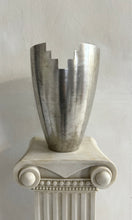 Lade das Bild in den Galerie-Viewer, Silver Art Deco Vase
