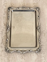 Lade das Bild in den Galerie-Viewer, Silver Plated Tray
