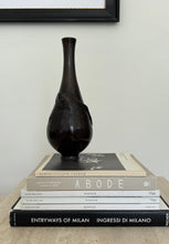 Lade das Bild in den Galerie-Viewer, Japanese Bronze Koi Vase

