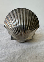 Lade das Bild in den Galerie-Viewer, Silver Shell Box
