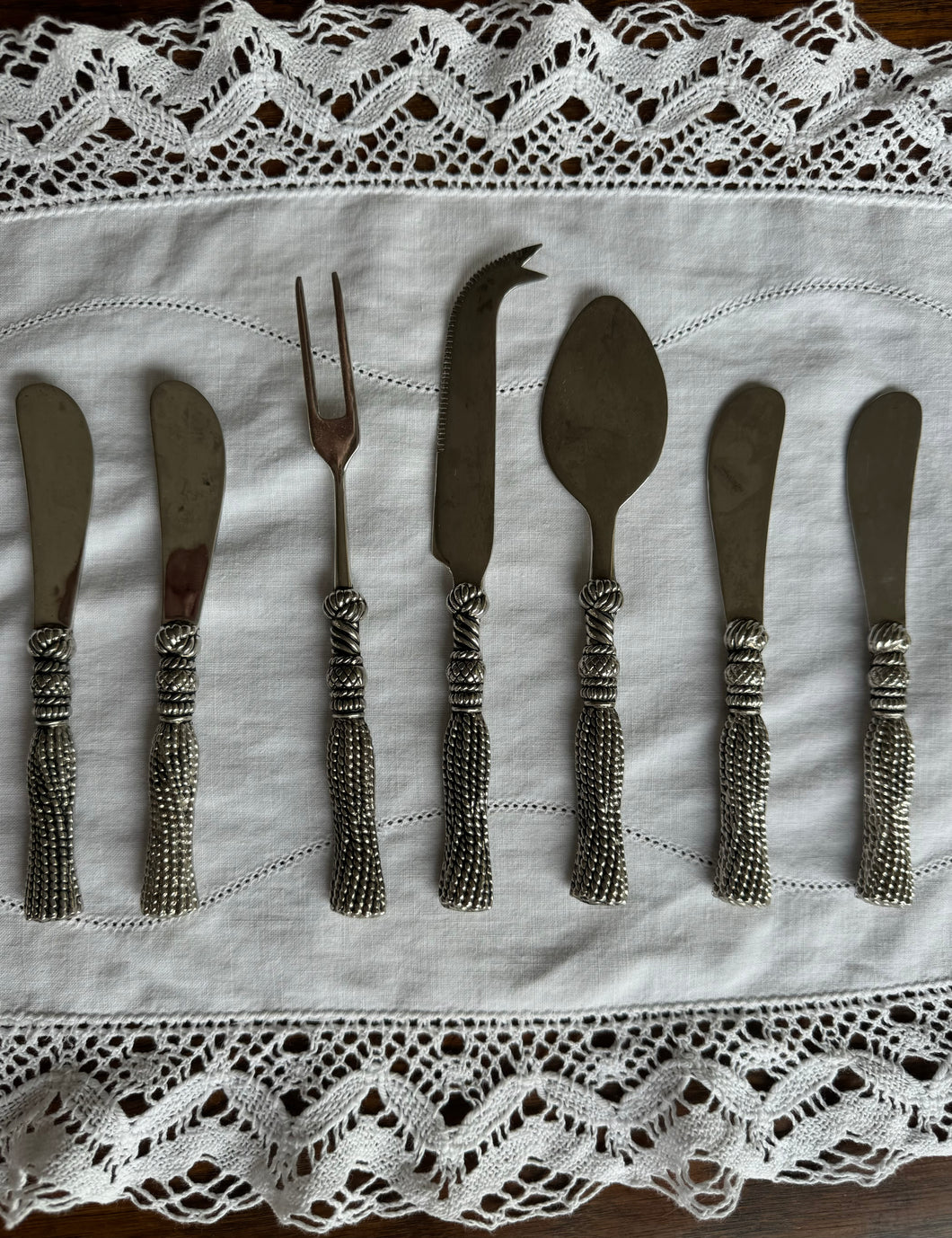 Tassel Charcuterie Board Cutlery