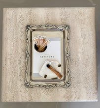 Lade das Bild in den Galerie-Viewer, Silver Plated Tray
