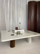 Lade das Bild in den Galerie-Viewer, Angelo Mangiarotti Marble Coffee Table
