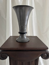 Lade das Bild in den Galerie-Viewer, Art Deco Pedestal
