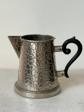 Lade das Bild in den Galerie-Viewer, Pewter Milk Jug
