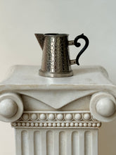 Lade das Bild in den Galerie-Viewer, Pewter Milk Jug
