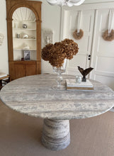 Lade das Bild in den Galerie-Viewer, Round Silver Travertine Table
