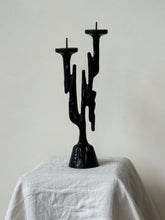 Lade das Bild in den Galerie-Viewer, Brutalist Bronze Candlestick
