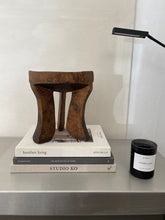 Lade das Bild in den Galerie-Viewer, African Oromo Stool
