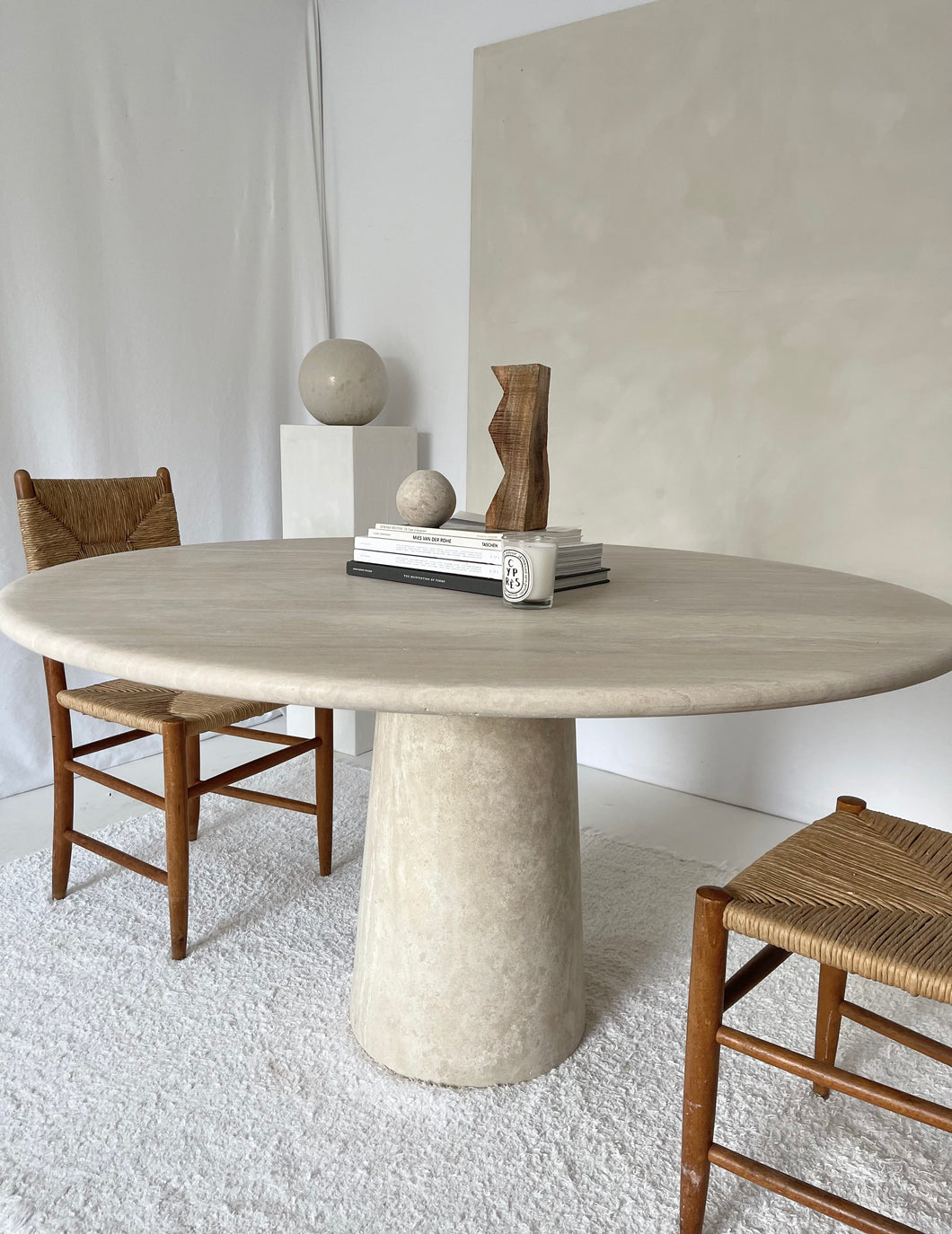 Round Column Travertine Dining Table