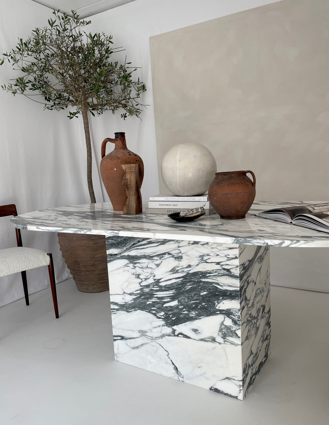Oval Calacatta Marble Table